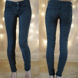 Faded black high rise aeropostale skinny jegging